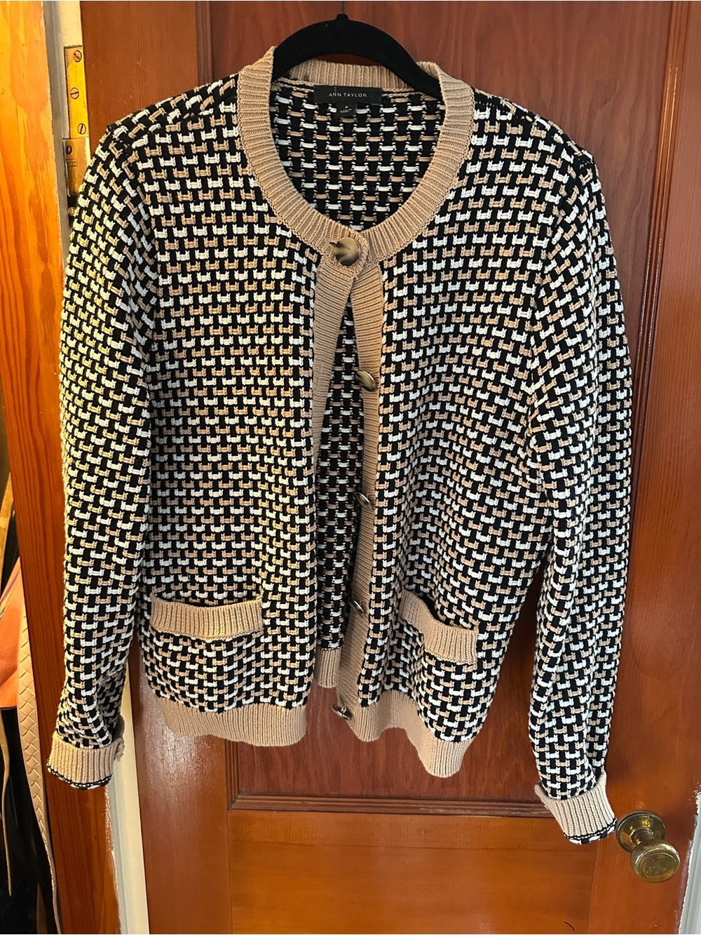 Ann Taylor Black and Cream Patterned Knit Cardigan